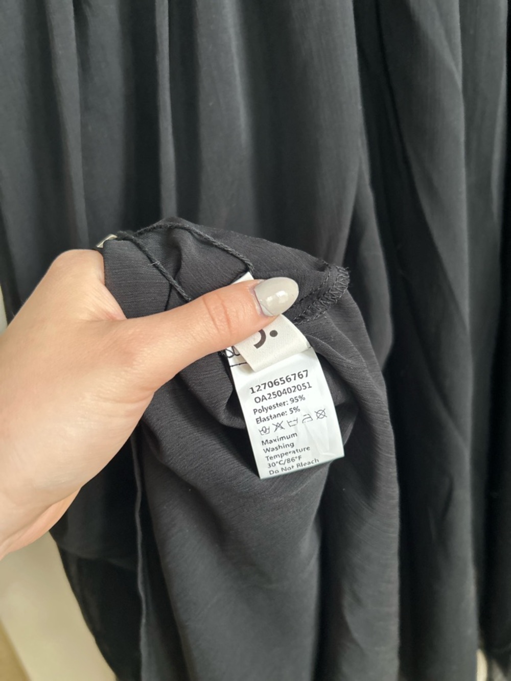 NWT Commense Black Ruffled Detail Ruched-Front Sleeveless Maxi Dress Size S - Picture 16 of 16